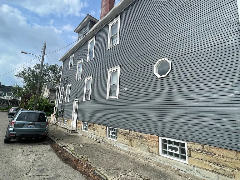 299 Reinhard Avenue - 1